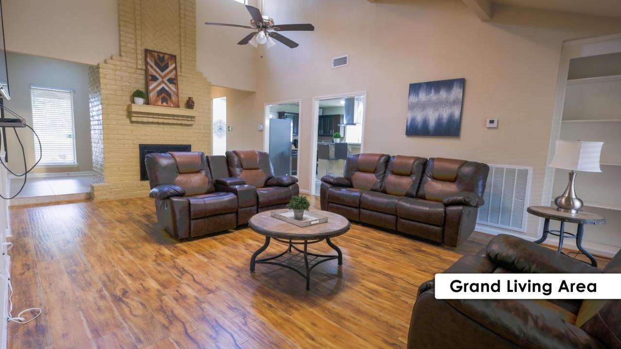 Pool House, 20 Minutes From Dt 4Bdr For 10 Guests - Winkleman Villa Houston Bagian luar foto