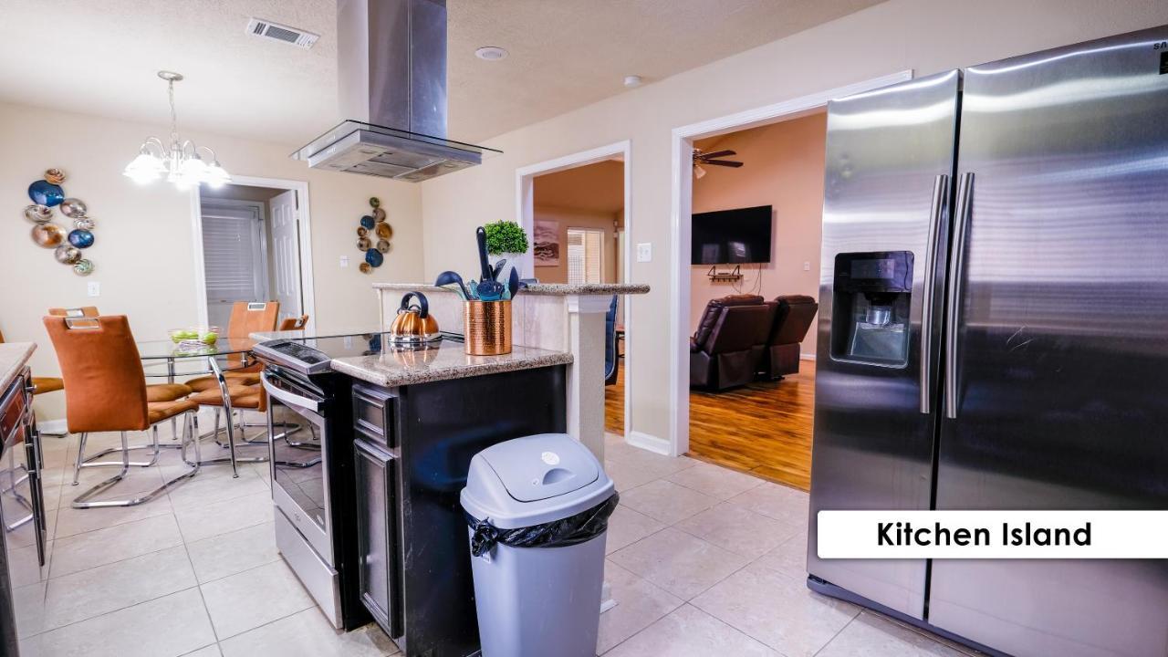 Pool House, 20 Minutes From Dt 4Bdr For 10 Guests - Winkleman Villa Houston Bagian luar foto